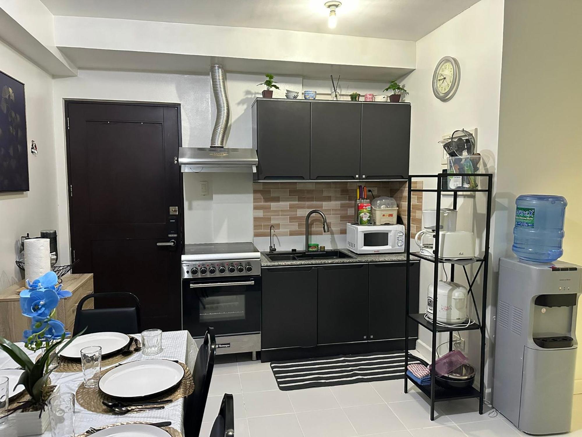 3 Bedroom Condo Unit Davao City Buitenkant foto